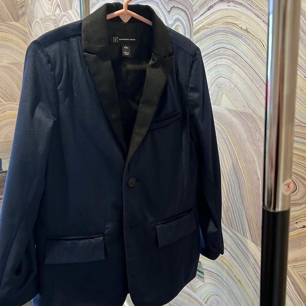 Brand new I N C boys suit size 7/7 X